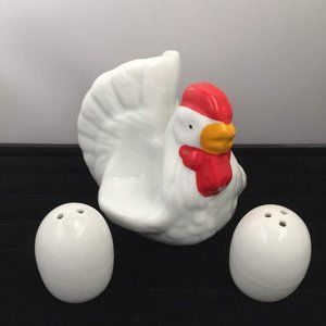 Vintage Hen/Chicken and Eggs Salt & Pepper Shakers